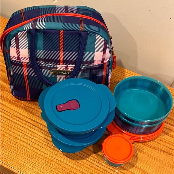 Tupperware Lunch Set - Picture 1 of 4